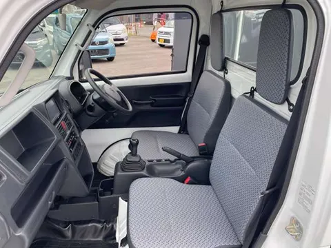 Suzuki Carry