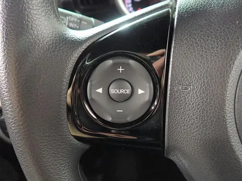 Honda N-BOX Slash