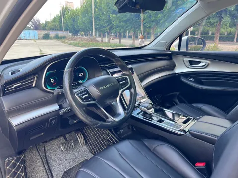 Roewe RX5