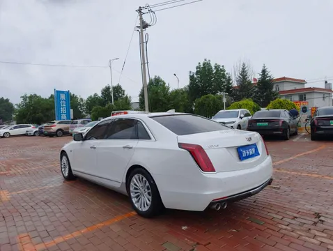 Cadillac CT6