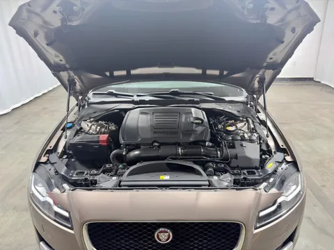 Jaguar XFL