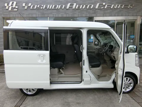 Nissan Clipper Rio