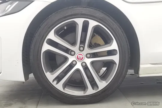 Jaguar XEL