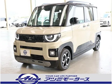 Mitsubishi Delica Mini