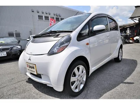 Mitsubishi I