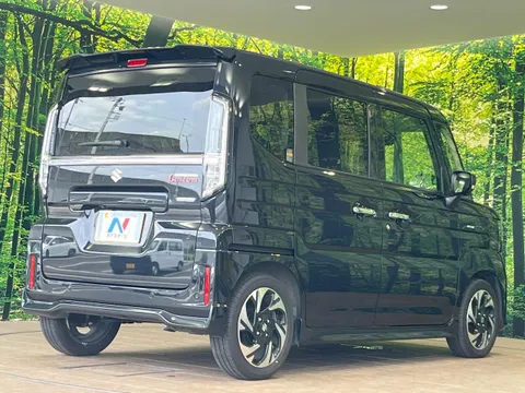 Suzuki Spacia Custom
