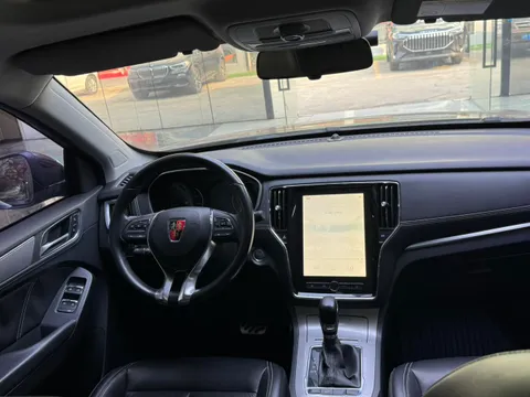 Roewe RX5