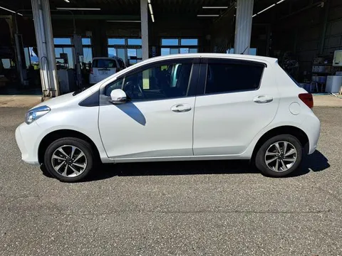 Toyota Yaris (Vitz)