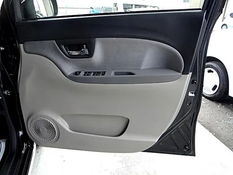 Toyota Pixis Joy