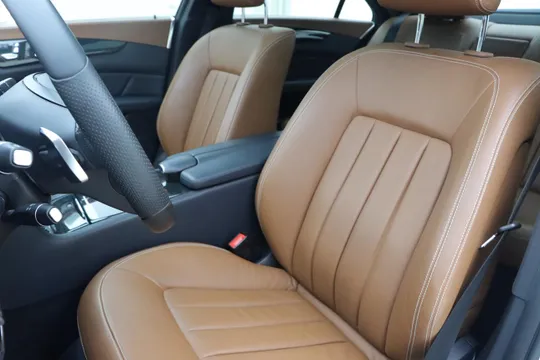 Mercedes-Benz Mercedes-Benz CLS