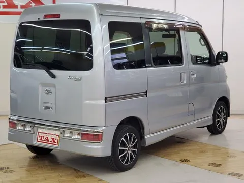 Daihatsu Atrai Wagon