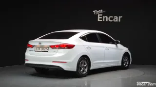 Hyundai Elantra (Avante)
