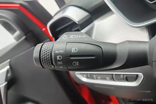 Geely Coolray (Binyue)
