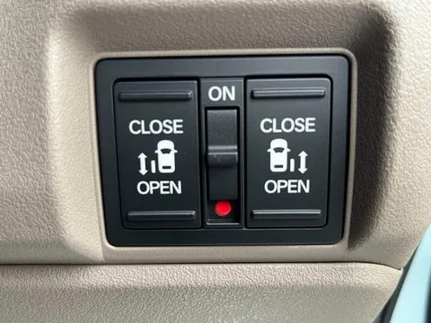 Honda N-BOX Joy