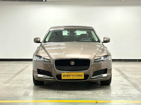 Jaguar XFL