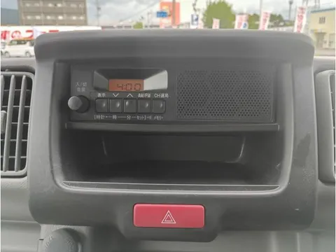 Mitsubishi Minicab Van