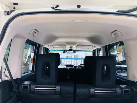 Honda N-BOX Plus Custom