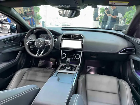 Jaguar XEL
