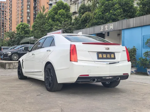 Cadillac ATS-L