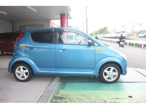Subaru R2