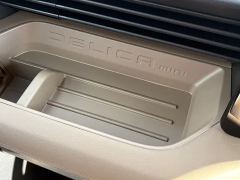 Mitsubishi Delica Mini