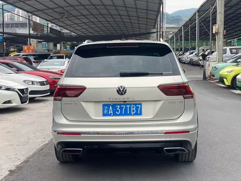 Volkswagen Tiguan L