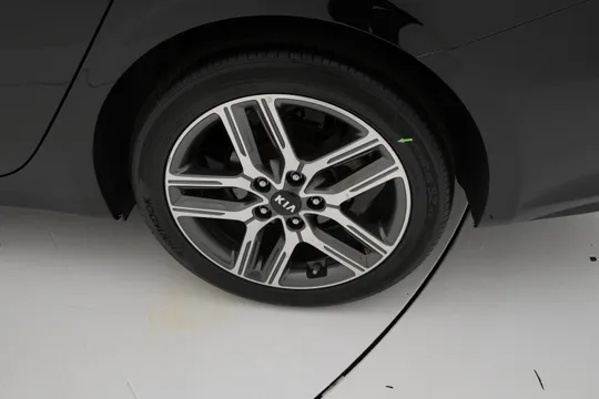 Kia Cerato (K3)