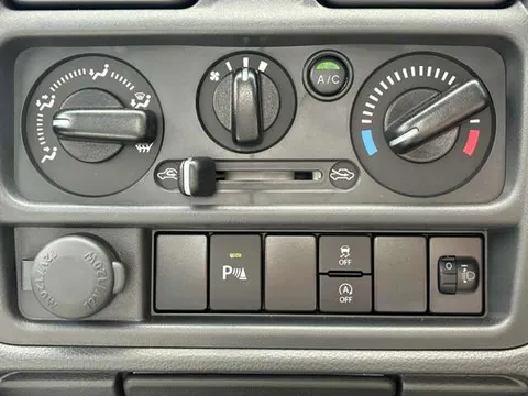 Nissan Clipper Truck