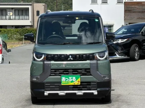 Mitsubishi Delica Mini