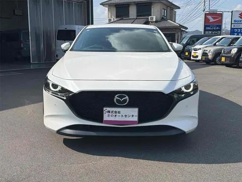 Mazda MAZDA3 Fastback