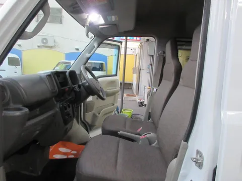 Nissan Clipper