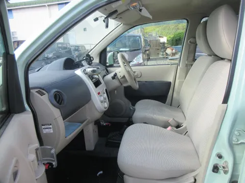 Nissan Otti