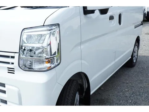Nissan Clipper