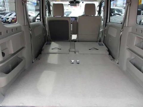 Nissan Clipper Rio