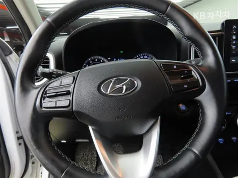 Hyundai Venue