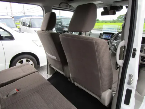 Nissan Clipper Rio