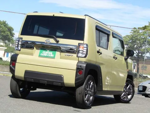 Daihatsu Taft