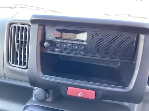 Mitsubishi Minicab Van