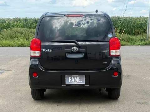 Toyota Porte