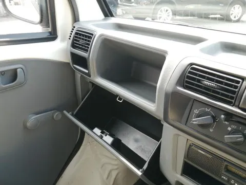 Mitsubishi Minicab Van