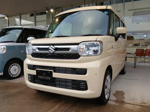 Suzuki Spacia