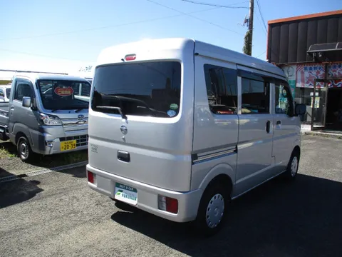 Nissan Clipper