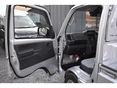 Mitsubishi Minicab Truck