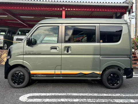 Suzuki Every