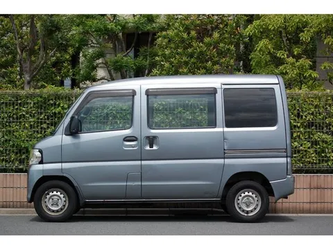 Nissan Clipper