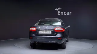 Renault SM3