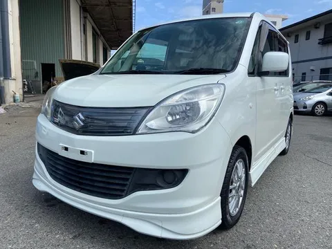 Suzuki Solio