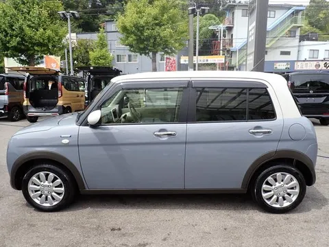 Suzuki Alto Lapin