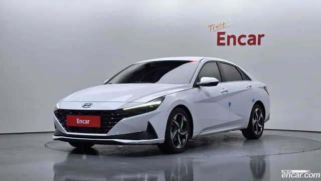 Hyundai Elantra (Avante)