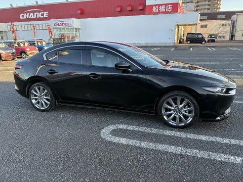 Mazda MAZDA3 Sedan